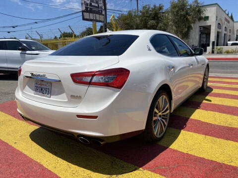 2016 Maserati Ghibli