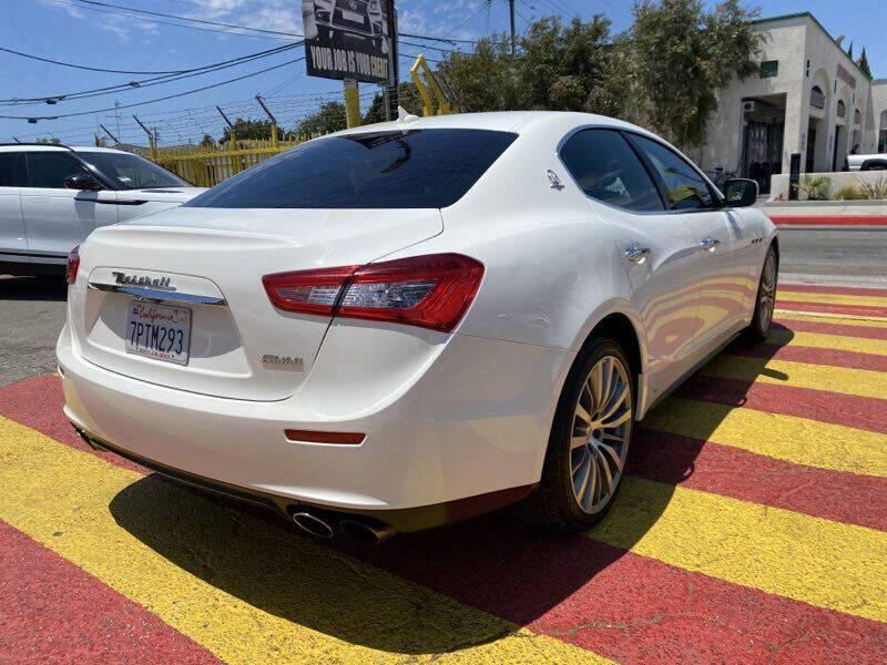 2016 Maserati Ghibli