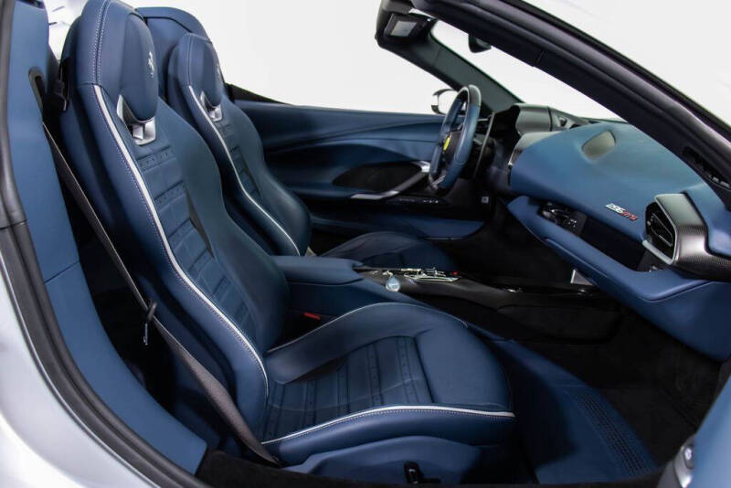 2025 Ferrari 296 GTS