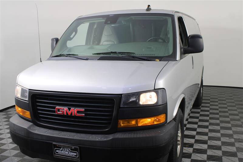 2020 GMC Savana 3500