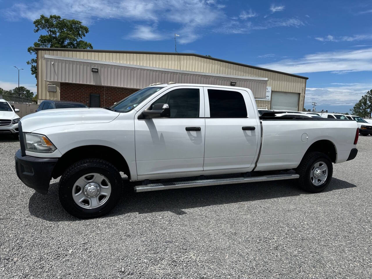 White 2017 Ram 2500 Tradesman 4x4 Tradesman 4dr Crew Cab 8 ft. LB Pickup 1