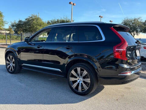 2023 Volvo XC90 B6 Ultimate Bright Theme 6P