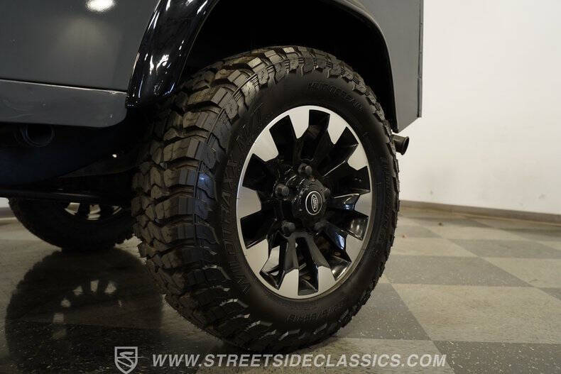 1987 Land Rover Defender