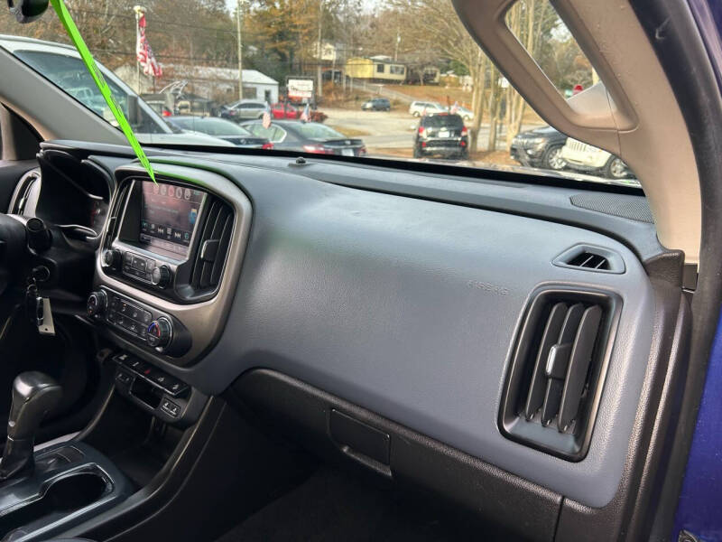 2016 Chevrolet Colorado Z71 photo 27