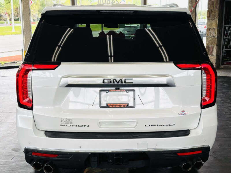 2022 GMC Yukon Denali