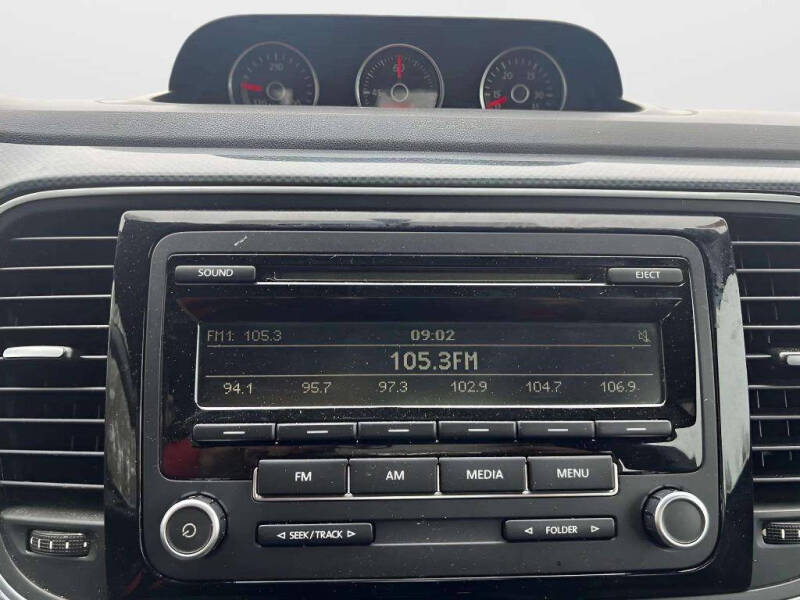 2013 Volkswagen Beetle