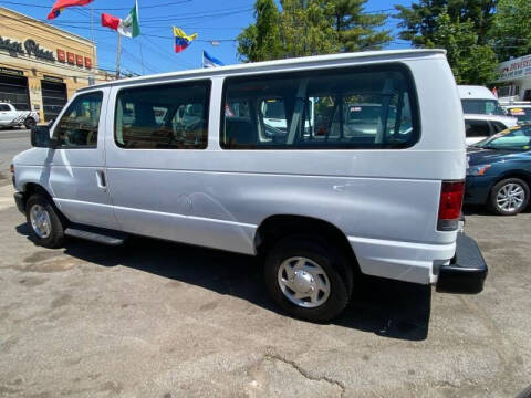 2012 Ford E-Series E-350 SD XL