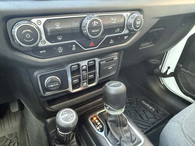 2025 Jeep Gladiator NightHawk