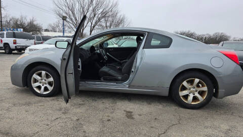 2009 Nissan Altima for sale at Dave-O Motor Co. in Haltom City TX