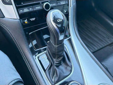 2023 Infiniti Q50 Luxe