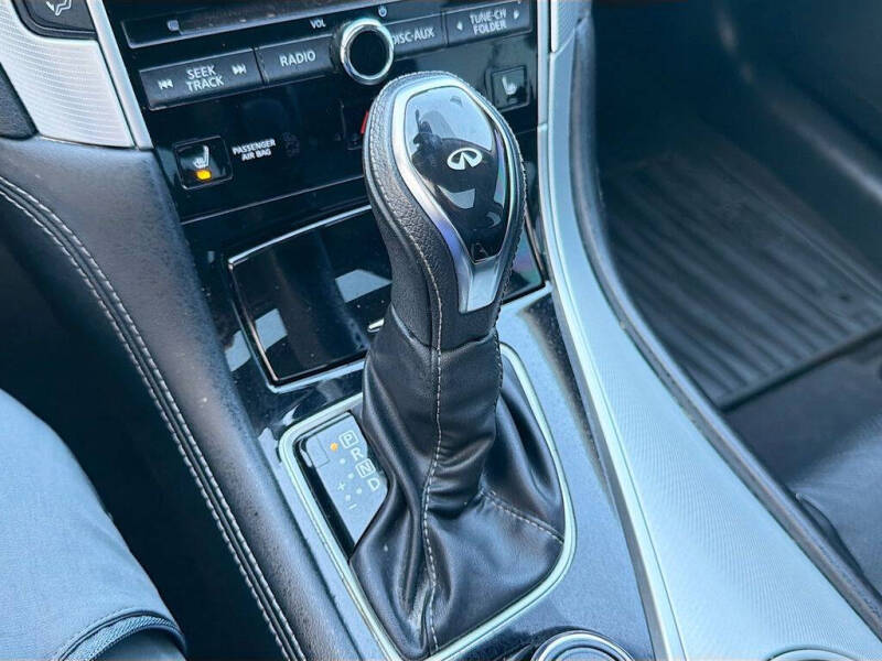 2023 Infiniti Q50 Luxe