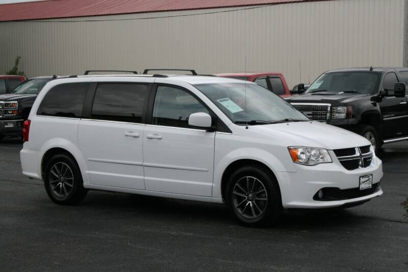 2017 Dodge Grand Caravan for sale at Champion Motor Cars in Machesney Park IL