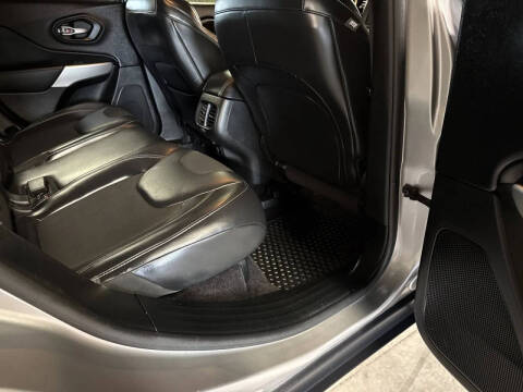 2018 Jeep Cherokee Latitude Plus