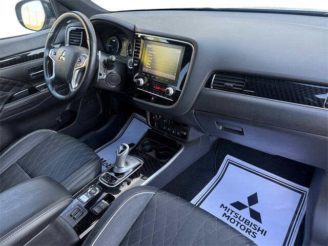 2020 Mitsubishi Outlander PHEV