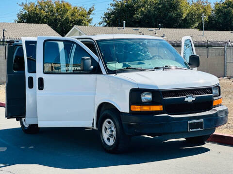 2008 Chevrolet Express LS 1500