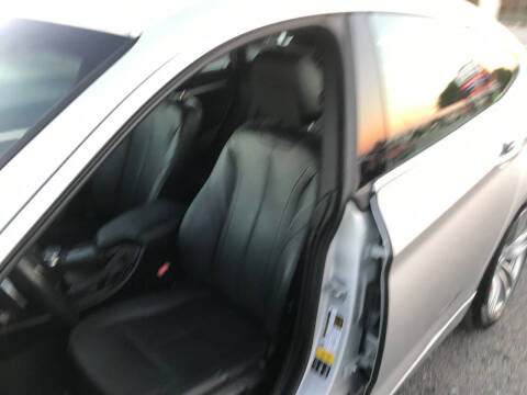 2016 BMW 3 Series 328i xDrive Gran Turismo