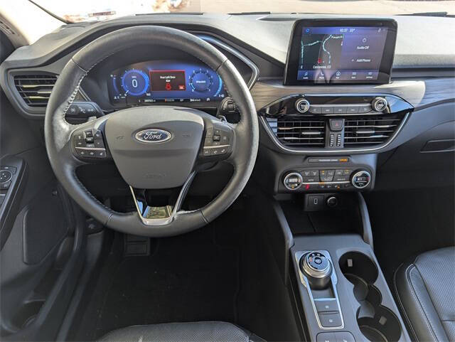 2020 Ford Escape Titanium