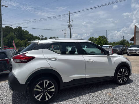 2020 Nissan Kicks SV