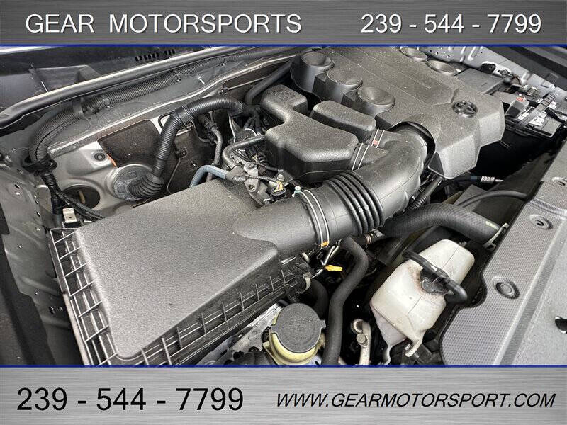 2013 Toyota 4Runner SR5