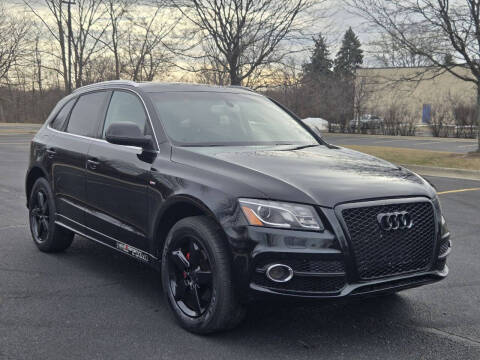 2011 Audi Q5 3.2 quattro Premium Plus