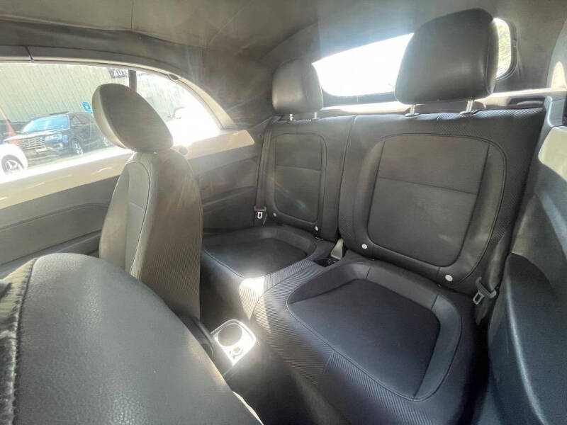 2013 Volkswagen Beetle Convertible