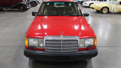 1986 Mercedes-Benz 300-Class 300 E