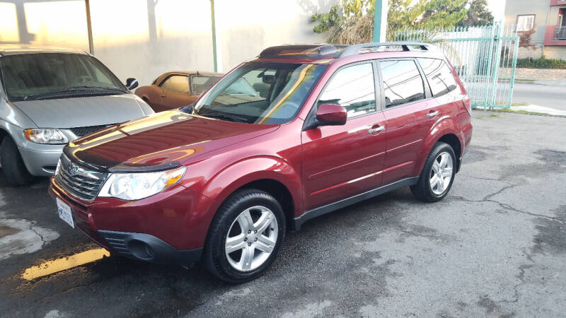 2010 Subaru Forester for sale at Valley Classic Motors in North Hollywood CA