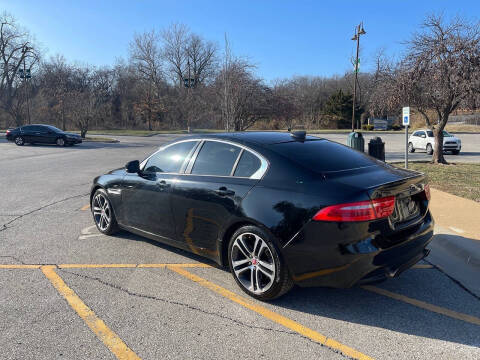 2017 Jaguar XE 35t Premium