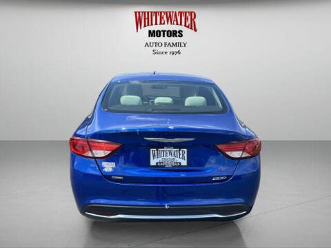 2016 Chrysler 200 Limited