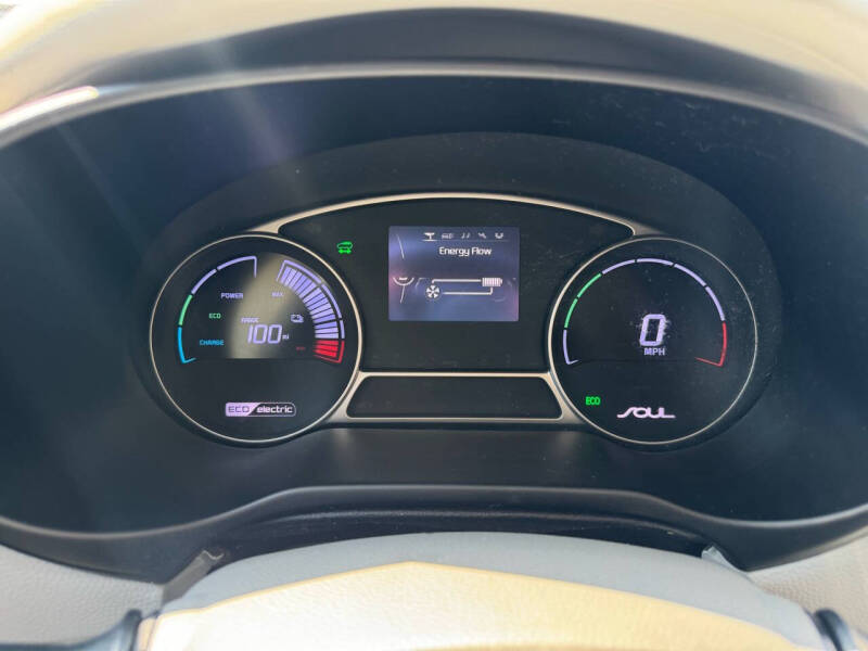 2015 Kia Soul EV +