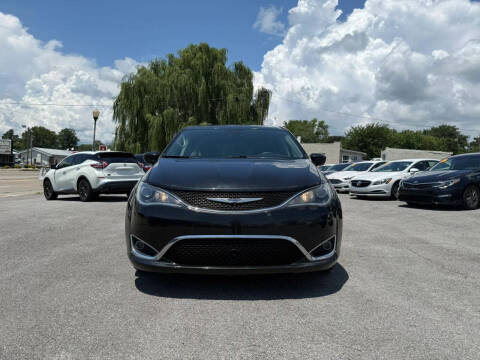 2019 Chrysler Pacifica Touring Plus