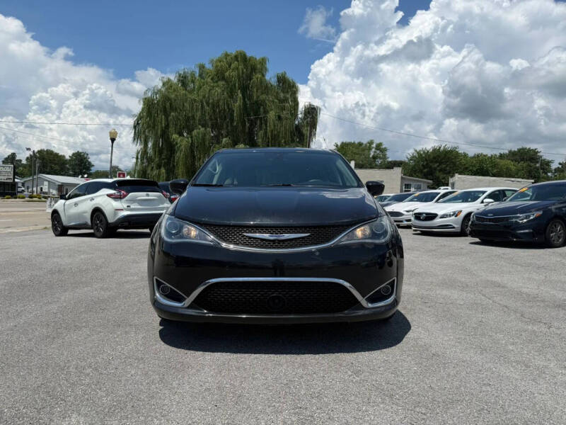 2019 Chrysler Pacifica Touring Plus