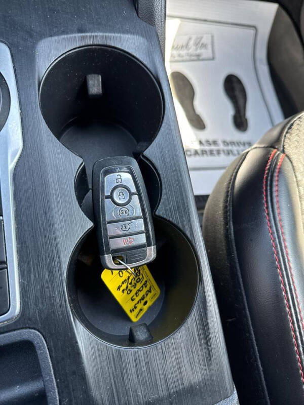 2023 Ford Escape ST-Line Select