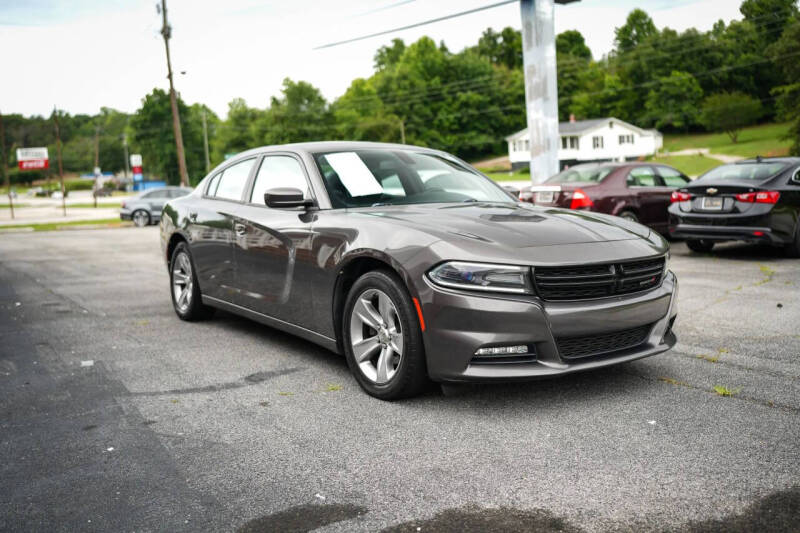 2017 Dodge Charger SXT