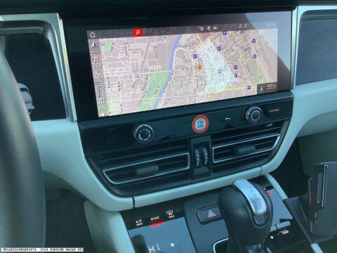 2024 Porsche Macan GTS