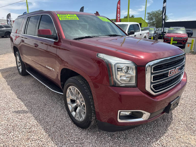 2017 GMC Yukon XL SLT