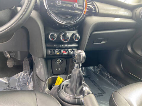 2015 MINI Hardtop 2 Door Cooper