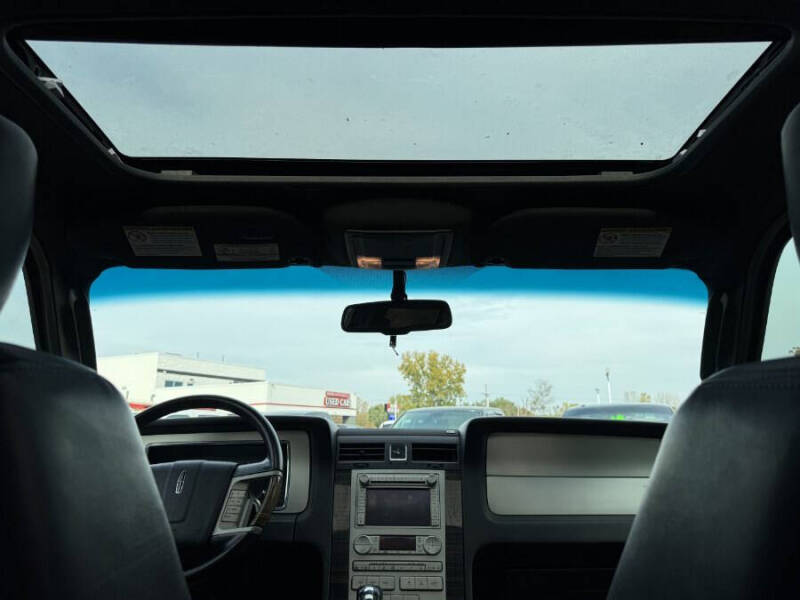 2010 Lincoln Navigator