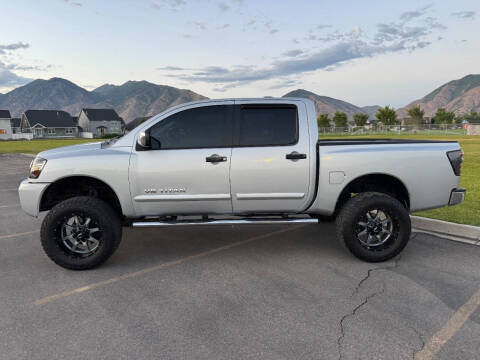 2011 Nissan Titan SV