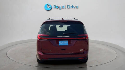 2021 Chrysler Pacifica Touring
