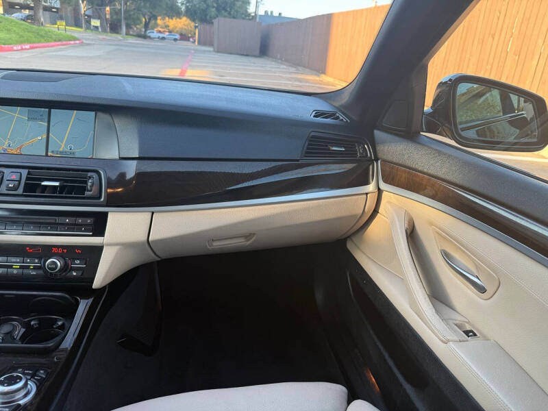 2012 BMW 5 Series 535i