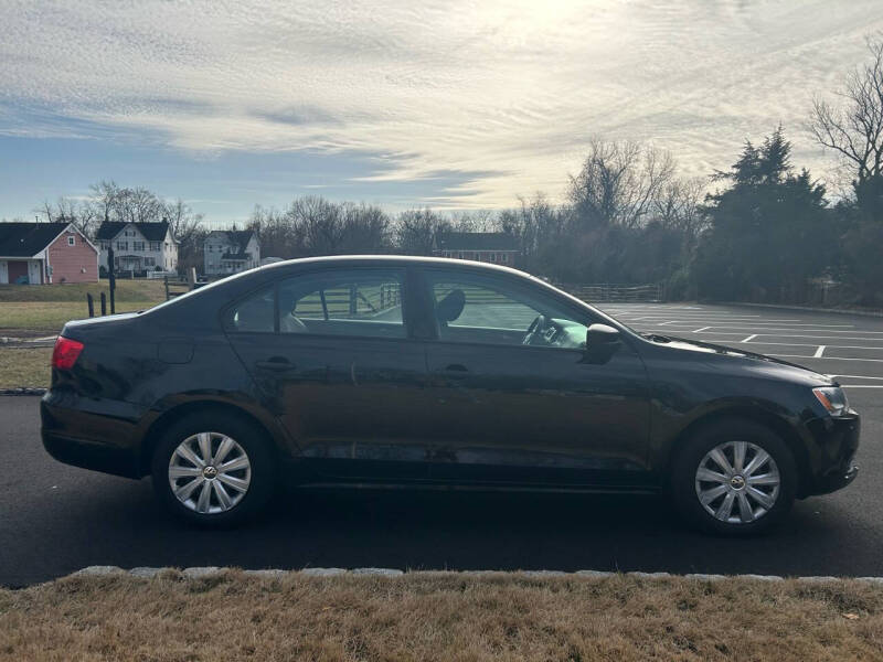 2014 Volkswagen Jetta S photo 12