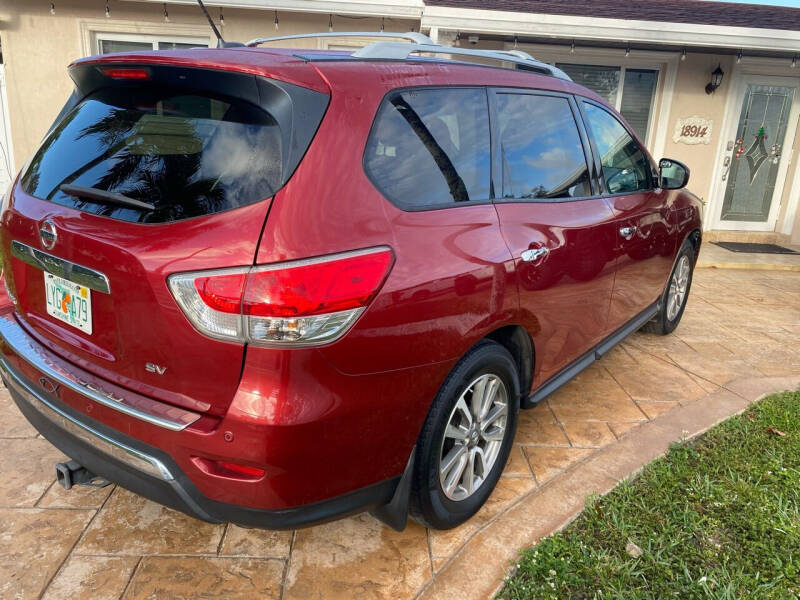 2016 Nissan Pathfinder SV