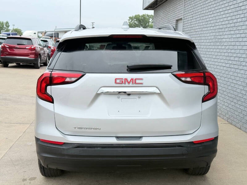 2020 GMC Terrain SLE
