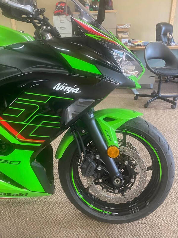 2024 Kawasaki Ninja 650 ABS KRT Edition