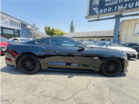 2017 Ford Mustang GT Premium
