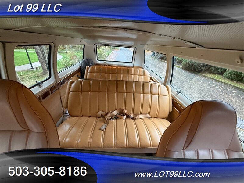 1985 Dodge Ram Van B250