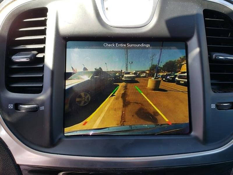 2017 Chrysler 300 Limited