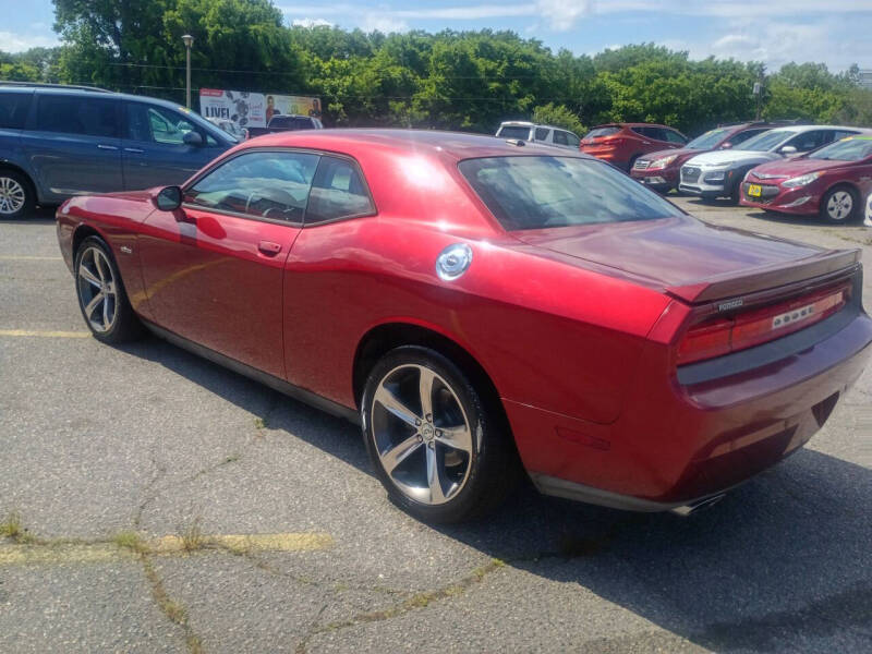 2014 Dodge Challenger SXT 100th Anniversary
