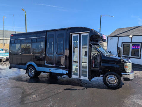 2009 Ford E-Series for sale at McManus Motors in Wheat Ridge CO